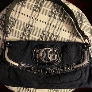 Vintage Guess Baguette bag